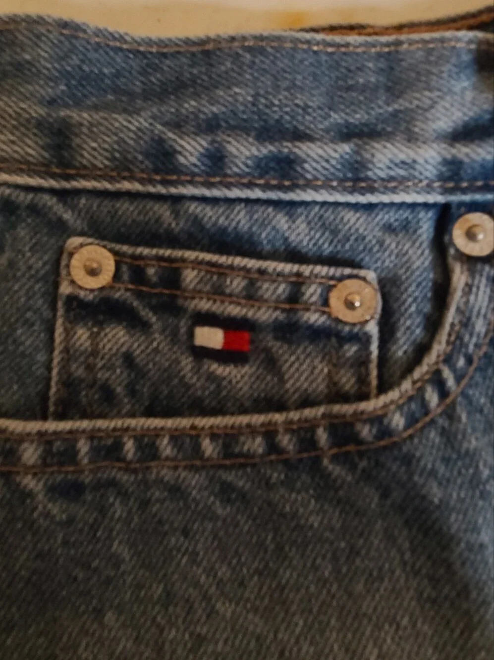 VTG Tommy Hilfiger High Rise Denim Shorts Size 10 100% Cotton Medium Wash